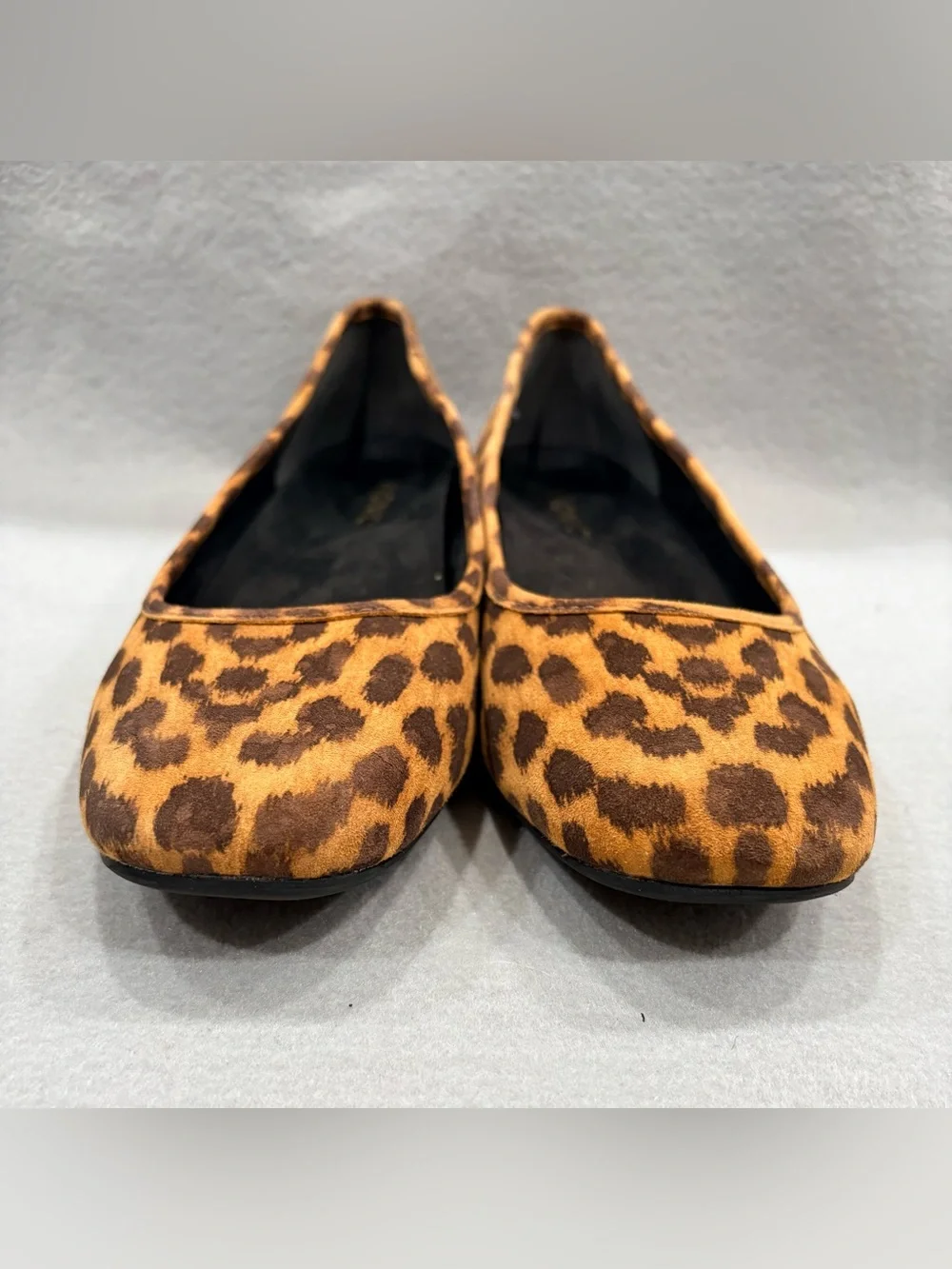 VIONIC Orinda Skimmers Orthotic Leopard Ballet Flats Sz 9.5